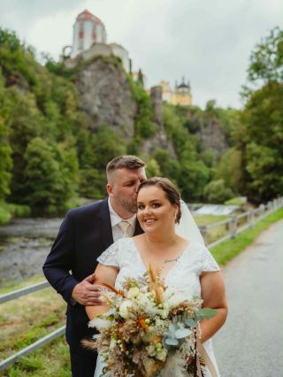 Vendulka a Roman ❤️ #rhsvatby #svatba #svatba2025 #svatebniden #svatbavbenatkach #podzimnísvatba